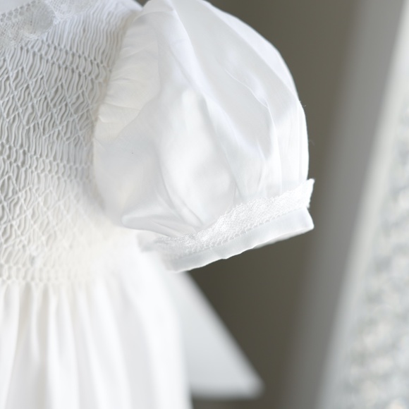 Girls Lacey Smocked Dress White Heirloom Feltman Brothers Flower Girl NWT - Picture 5 of 10